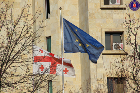 მთავარმა პროკურატურამ უკრაინის მხარეს სააკაშვილისა და ადეიშვილის ექსტრადიციის შესახებ  2015 წელს მიმართა - პროკურატურა