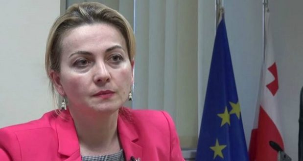 სამუშაოები უნდა შეესრულებინათ არა ხელით და კუსტარული იარაღებით, არამედ შესაბამისი ინსტრუმენტებით - ელზა ჯგერენაია