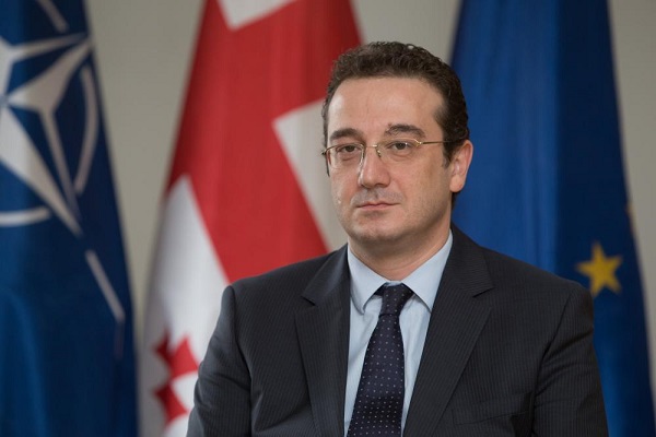 მცოცავი ოკუპაცია იქნება უმთავრესი საკითხი, რომელსაც მაიკ პენსთან შეხვედრისას დავაყენებთ - დავით ბაქრაძე