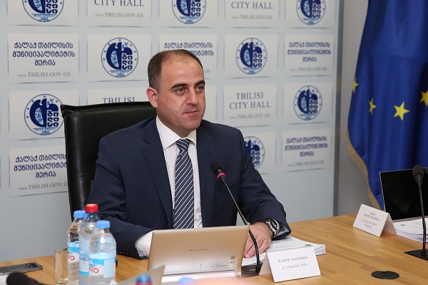 პეკინის ქუჩაზე პირველი ეტაპის სამუშაოების 90%-ზე მეტი დასრულებულია - ნარმანია