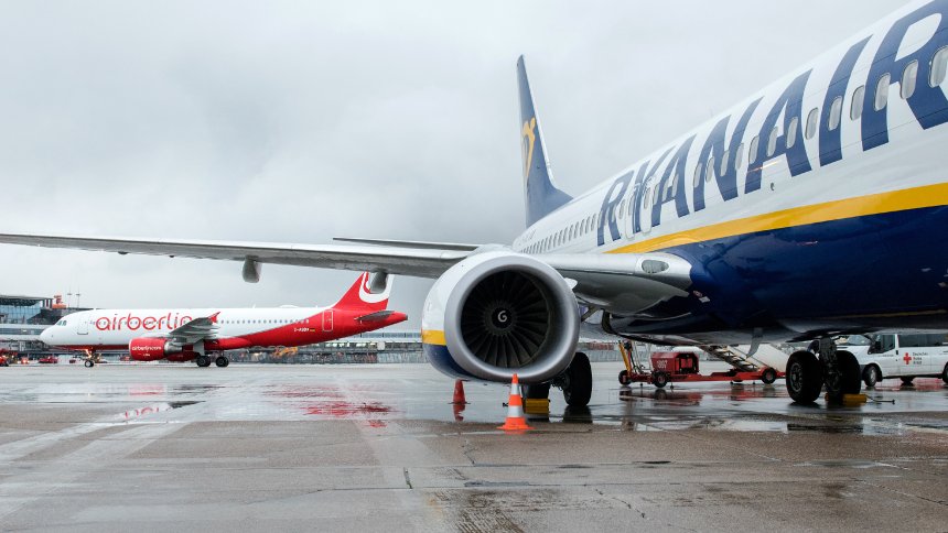 Ryanair-ი გერმანიის მთავრობას, Lufthansa-სა და Air Berlin-ს შორის არსებულ შეთანხმებაზე ალაპარაკდა