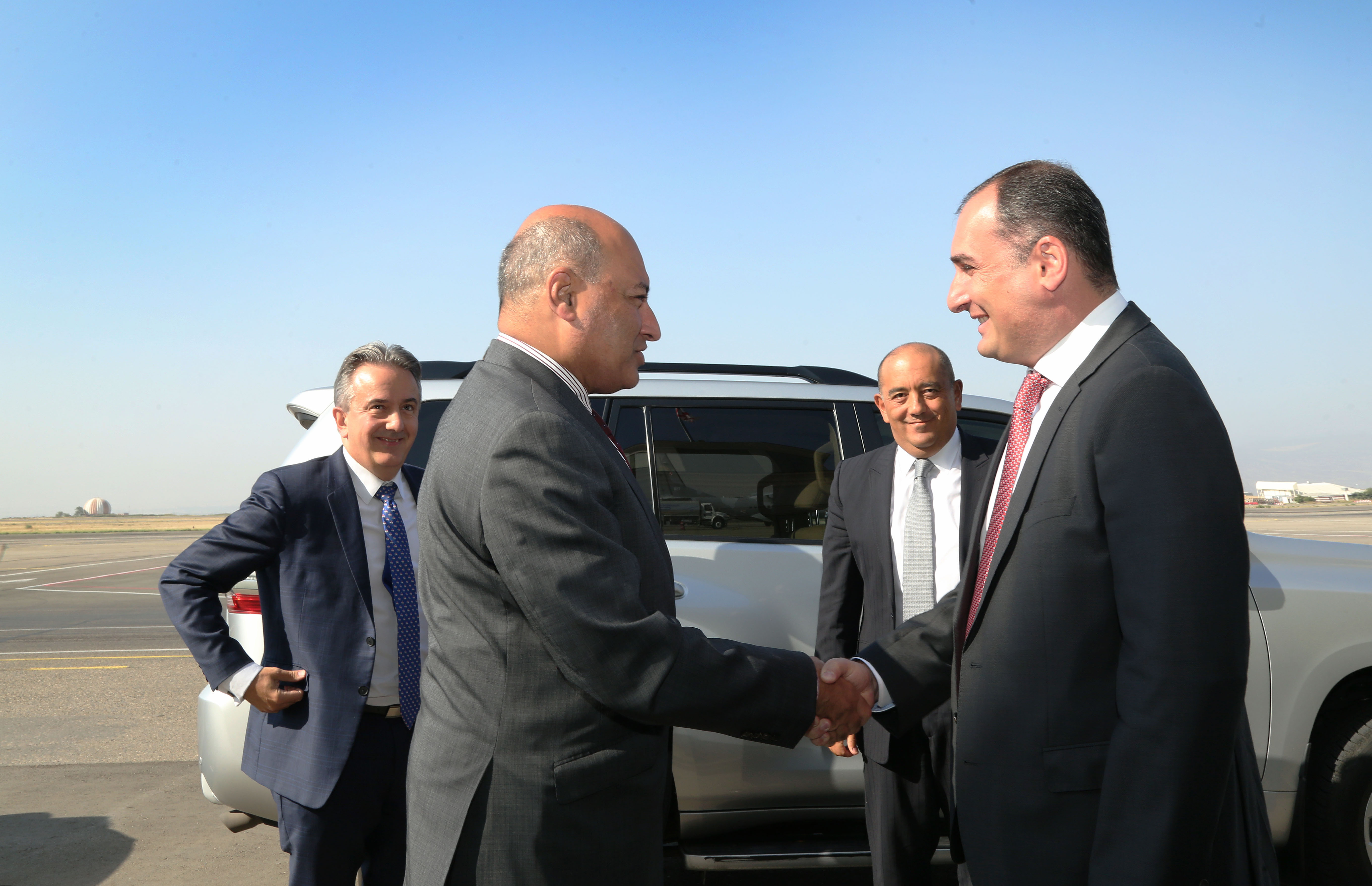 საქართველოს EBRD-ის პრეზიდენტი სერ სუმა ჩაკრაბარტი ეწვია