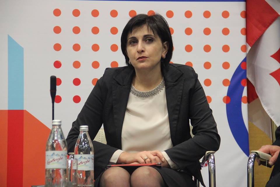 საპატრიარქოს დაფინანსება და მისთვის მიწების გადაცემა უნდა შევწყვიტოთ - თამარ კორძაია