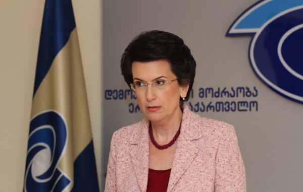 ყოველ არჩევნებზე გვეძახიან, რომ სააკაშვილი მოდის - ნინო ბურჯანაძე