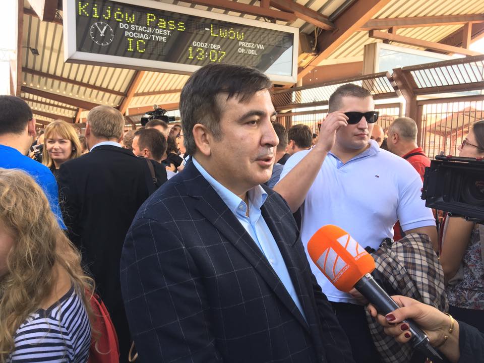 სააკაშვილს უკრაინაში სამ ბრალდებას წაუყენებენ
