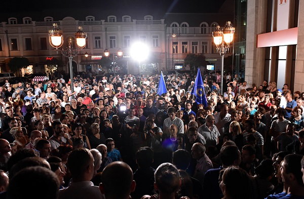 კახა კალაძე დიდუბისა და დიღმის მასივის მოსახლეობას შეხვდა