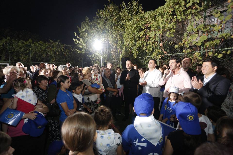 კახა კალაძე კრწანისის მოსახლეობას შეხვდა და პროგრამული ხედვები გააცნო