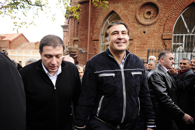 როდის არის მიშა გულწრფელი, როცა იძახის უკრაინელი პოლიტიკოსი ვარო თუ მაშინ, როცა ამბობს ქართველი პოლიტიკოსი ვარო?! - უგულავა