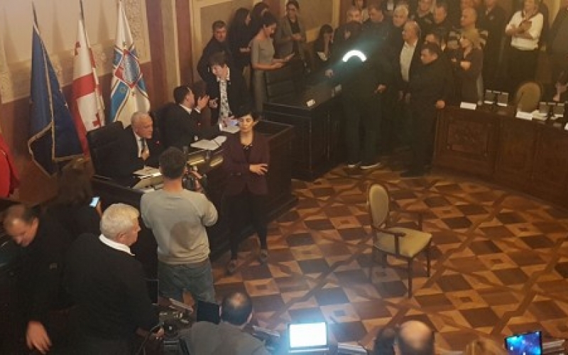 საკრებულომ მიწის ორი ნაკვეთის გასხვისების გადაწყვეტილება მიიღო