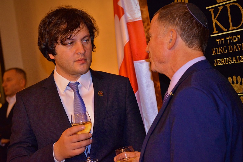 ირაკლი კობახიძეს ქნესეთის თავმჯდომარემ ოფიციალურ ვახშამზე უმასპინძლა