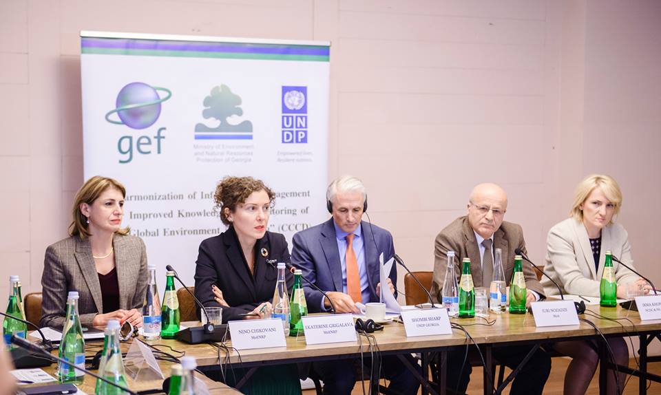 ნიადაგის ქიმიური ნივთიერებებით დაბინძურების განახლებულ ნორმებზე იმსჯელეს