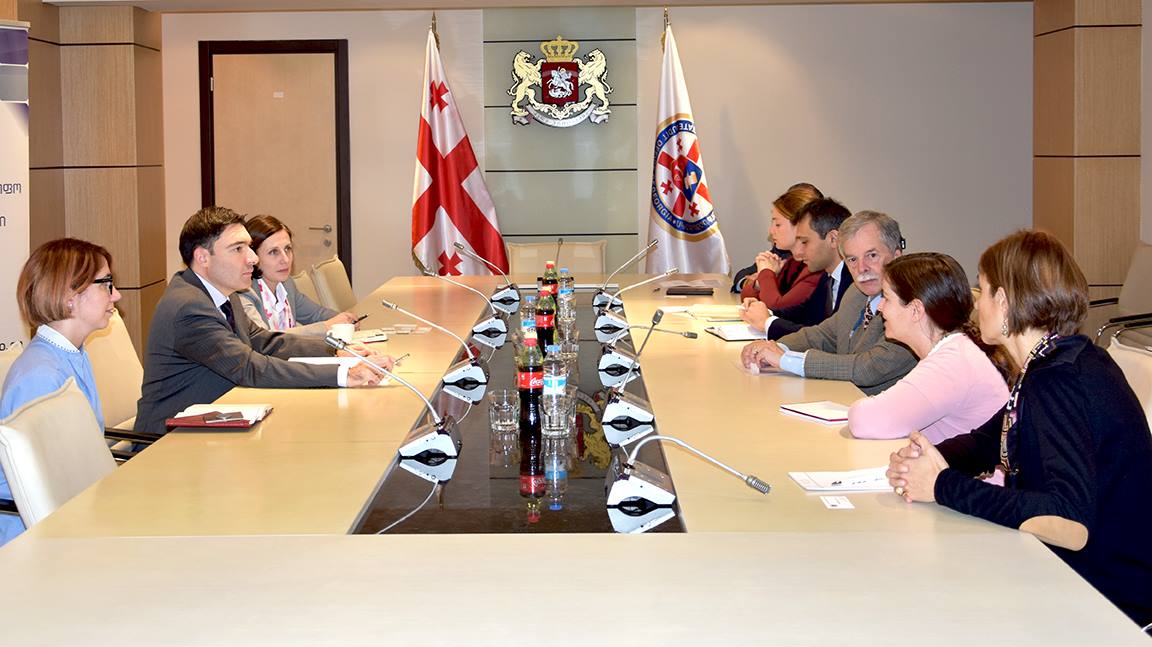 სახელმწიფო აუდიტის სამსახურში  GGI-ისა და USAID-ის დელეგაციამ სამუშაო შეხვედრა გამართა