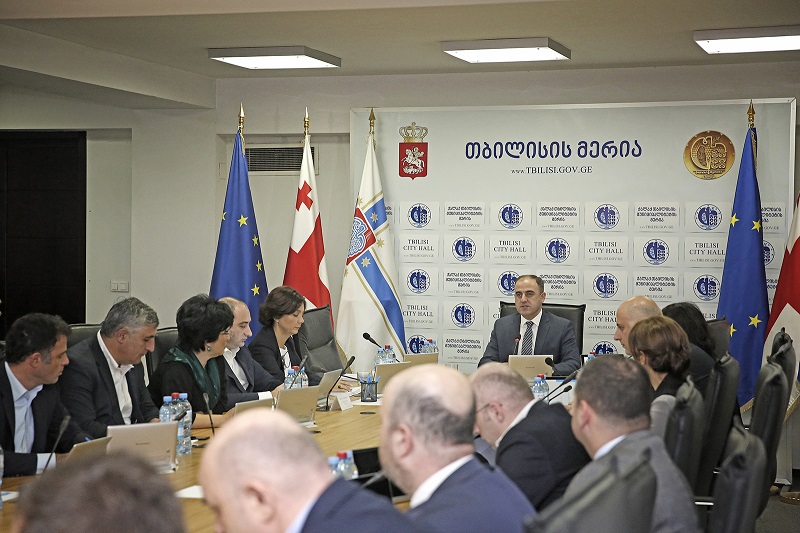 დავით ნარმანიამ მთავრობის სხდომაზე ტრანსპორტის სფეროში განხორციელებულ პროექტებზე ისაუბრა