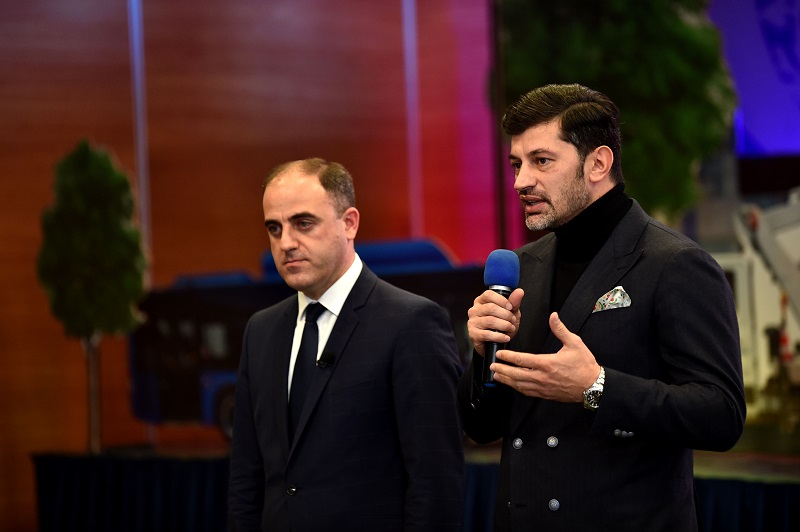 კახა კალაძემ დავით ნარმანიას მადლობა გადაუხადა და მომავალ საქმიანობაში წარმატება უსურვა 