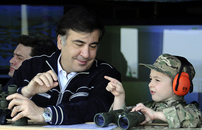 ჩემი შვილი აეროპორტის წარმომადგენლების დახმარებით გადმომცეს - მიხეილ სააკაშვილი