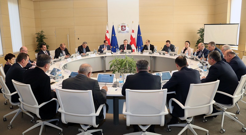 სამთავრობო ცვლილებებთან დაკავშირებით, პრემიერ-მინისტრი განცხადებას ხვალ გააკეთებს