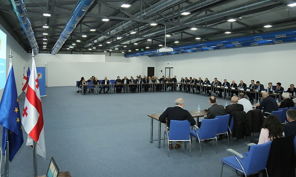 ფინანსთა მინისტრმა დამსაქმებელთა ასოციაციის წევრებს საგადასახადო კოდექსში დაგეგმილი ცვლილებები გააცნო