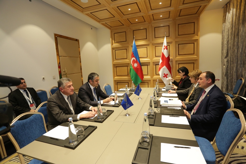 დიმიტრი ქუმსიშვილი აზერბაიჯანის ტრანსპორტის, კომუნიკაციებისა და მაღალი ტექნოლოგიების მინისტრს შეხვდა
