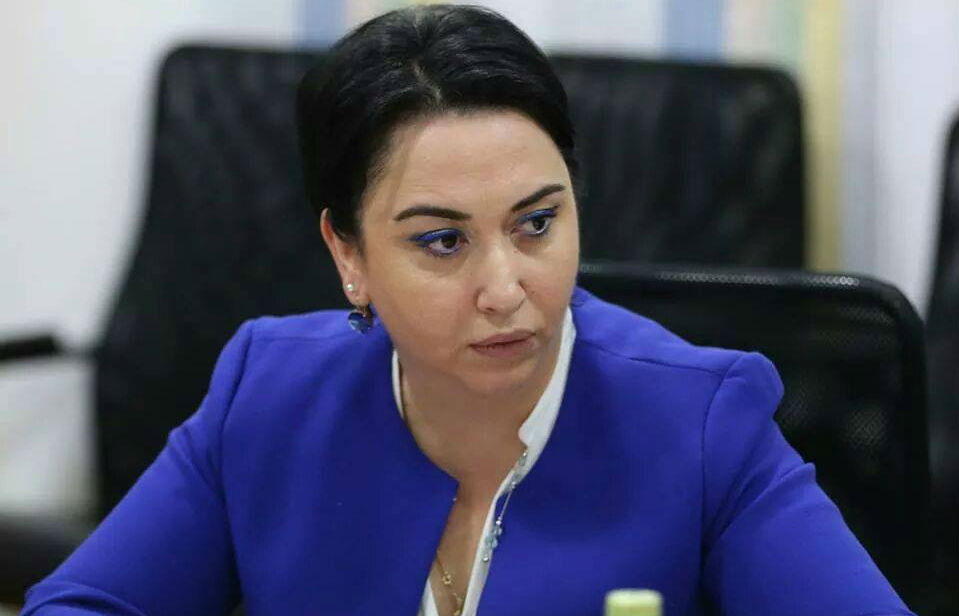 ეკა ბესელია ომბუდსმენის პოსტზე ნინო ლომჯარიას კანდიდატურას მხარს დაუჭერს
