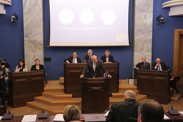 ინკლუზიური ეკონომიკური ზრდის მისაღწევად აუცილებელია იმ რეფორმების განხორციელება, რომელიც მაქსიმალურად ხელს შეუწყობს ბიზნესის შემდგომ განვითარებას - განაცხადა ფინანსთა მინისტრმა