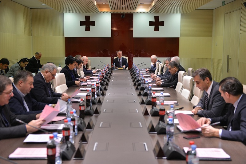 გვაქვს მთელი რიგი საკითხები, რომელთა  განხილვაც ამ რიგგარეშე სესიის ფარგლებში უნდა მოხდეს - ზვიად ძიძიგური
