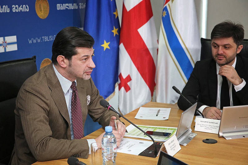 სარგებლობაში არსებული ფართები კიდევ 17 ოჯახს გადაეცემა