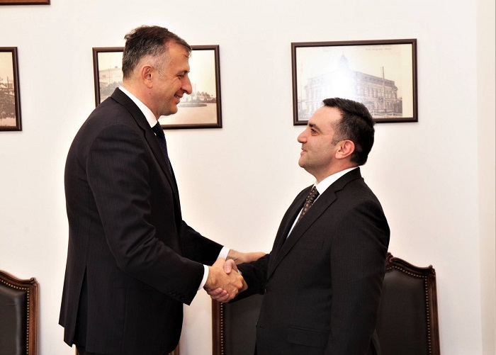 ზურაბ პატარაძემ აზერბაიჯანის გენერალურ კონსულთან გამოსამშვიდობებელი შეხვედრა გამართა