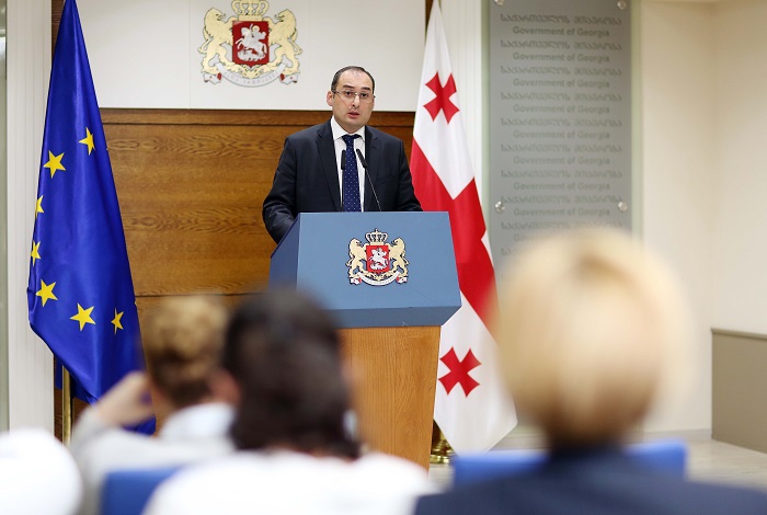თბილისისა და ქუთაისის ლოგისტიკური ცენტრების განვითარებით 800-ზე მეტი პირდაპირი ახალი სამუშაო ადგილი შეიქმნება - ქუმსიშვილი