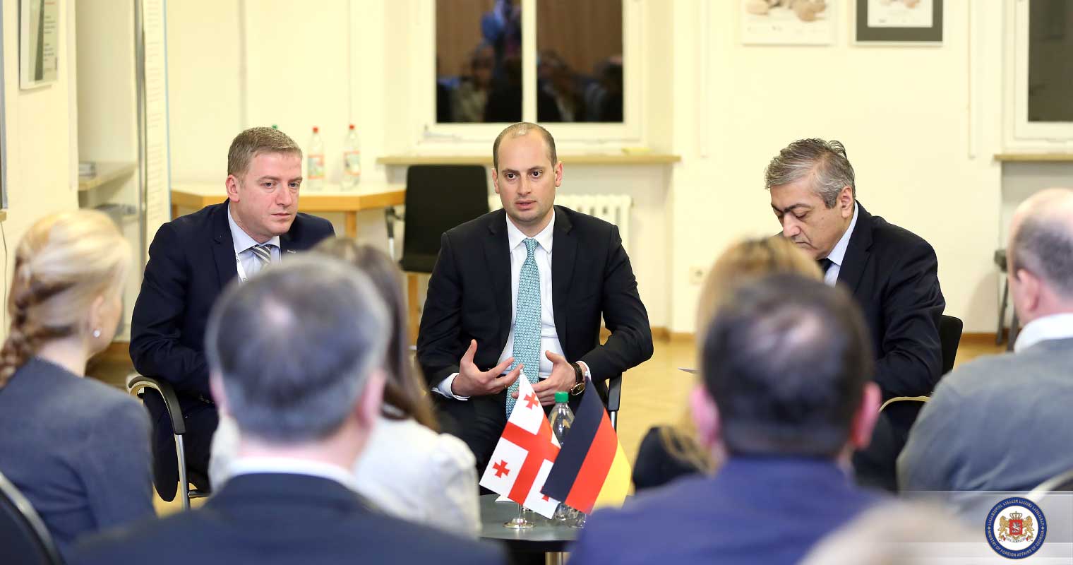 ჯანელიძემ მიუნხენში მცხოვრებ ქართველებთან დიასპორის საქმიანობასთან დაკავშირებული საკითხები განიხილა