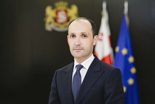 ლევან დავითაშვილი “ტყის კოდექსის“ კანონპროექტს წარადგენს