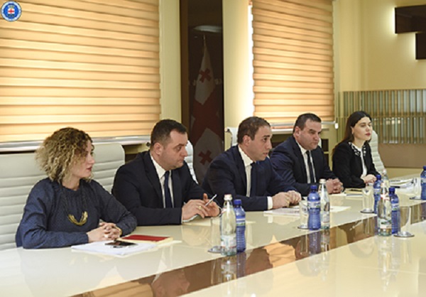 საქართველოს მთავარი პროკურორი სახალხო დამცველს შეხვდა
