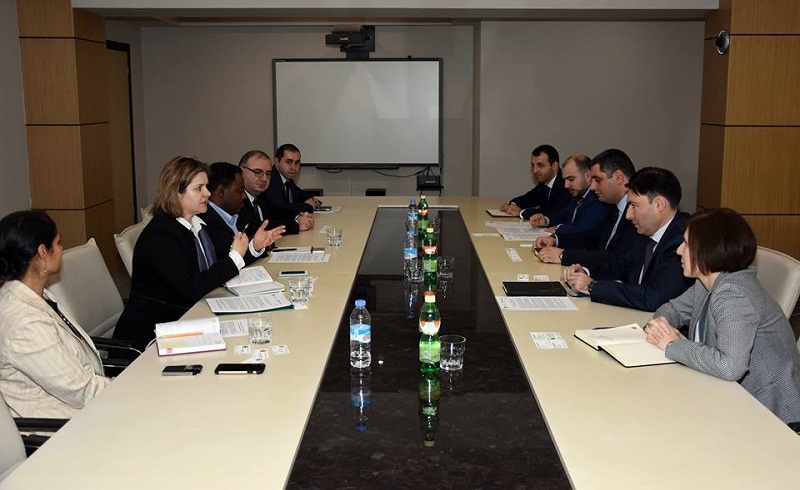 აუდიტის სამსახურისა და მსოფლიო ბანკის წარმომადგენლებმა შიდასახელმწიფოებრივი გზების აქტივების მართვის პროექტი განიხილეს