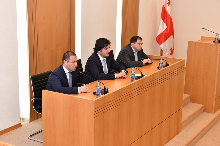 საქართველოს პარლამენტის აპარატს გივი მიქანაძე უხელმძღვანელებს