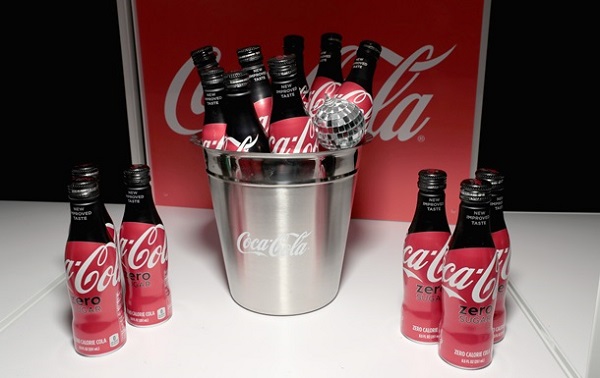 Coca-Cola პირველად ისტორიის განმავლობაში ალკოჰოლური სასმელების გამოშვებას იწყებს