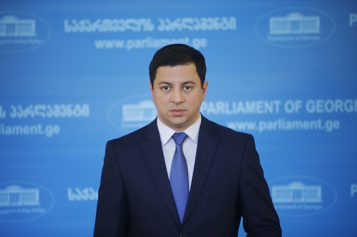 არჩილ თალაკვაძე აზერბაიჯანის რესპუბლიკაში გაემგზავრება