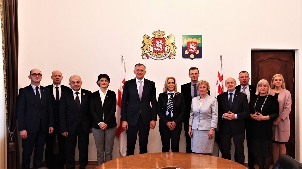 ზურაბ პატარაძე ქვემო სილეზიის ვიცე მარშალს ივონა კრავჩიკს შეხვდა 