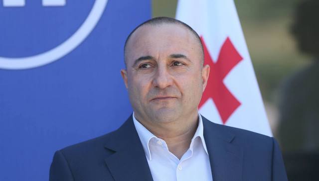 „გიორგი კვირიკაშვილი პრემიერ-მინისტრობის პირველივე დღიდან ცდილობდა, რომ პარტიულ სამუშაოებში ბიძინა ივანიშვილი ყოფილიყო ჩართული“ - კახა ოქრიაშვილი