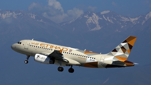 Etihad Airways-მა საკუთარი მგზავრებისთვის პიჟამა შეკერა