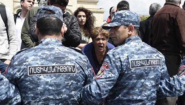 სომხეთის პოლიცია მოსახლეობას არჩევნების დღეს მოსალოდნელი პროვოკაციის შესახებ აფრთხილებს
