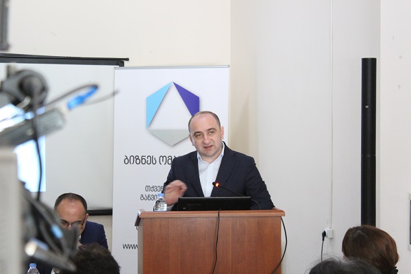 ბიზნესომბუდსმენი გორში ადგილობრივ ბიზნესის 50-მდე  წარმომადგენელს შეხვდა