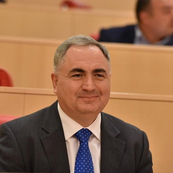 ირაკლი კოვზანაძემ საპარლამენტო ოპოზიციას ეკონომიკაში მიღწეული წარმატებები შეახსენა