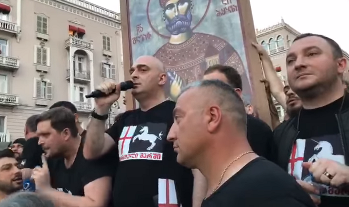 სასამართლომ ე.წ. „ქართული მარშის“ წევრები პატიმრობაში დატოვა