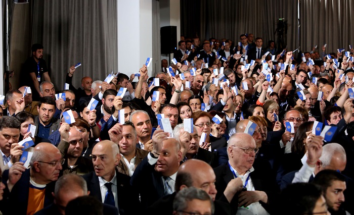 პარტიას „ქართული ოცნება-დემოკრატიული საქართველო“ ახალი პოლიტსაბჭო ჰყავს