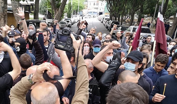 კონტრაქციის მონაწილეებმა ულტიმატუმი დააყენეს
