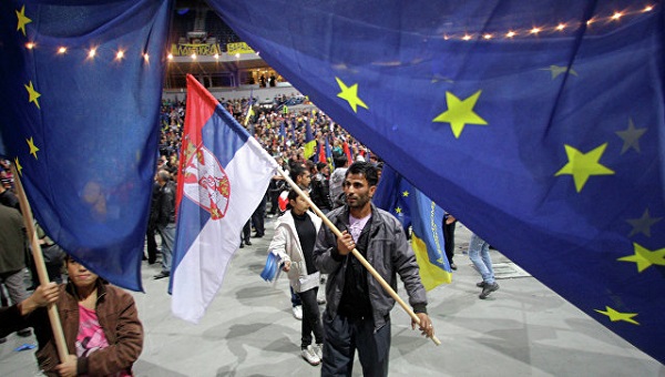 ავსტრია ევროკავშირში სერბეთის გაწევრიანების შესახებ მოლაპარაკებების გაღრმავებას გეგმავს