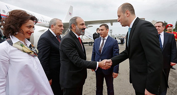 საქართველოს ოფიციალური ვიზიტით სომხეთის პრემიერ-მინისტრი ნიკოლ ფაშინიანი ეწვია