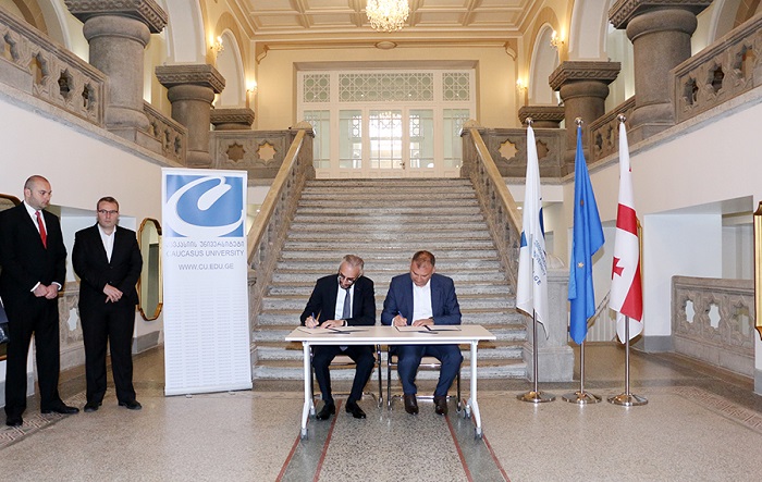 სებ-სა და კავკასიის უნივერსიტეტს შორის ურთიერთთანამშრომლობის მემორანდუმი გაფორმდა