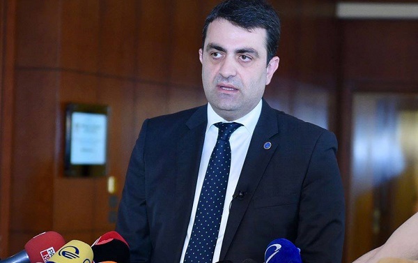 დადებითად ვაფასებთ ხორეავას ქუჩის საქმეზე დამატებითი გამოძიების გადაწყვეტილებას - დავით ასათიანი