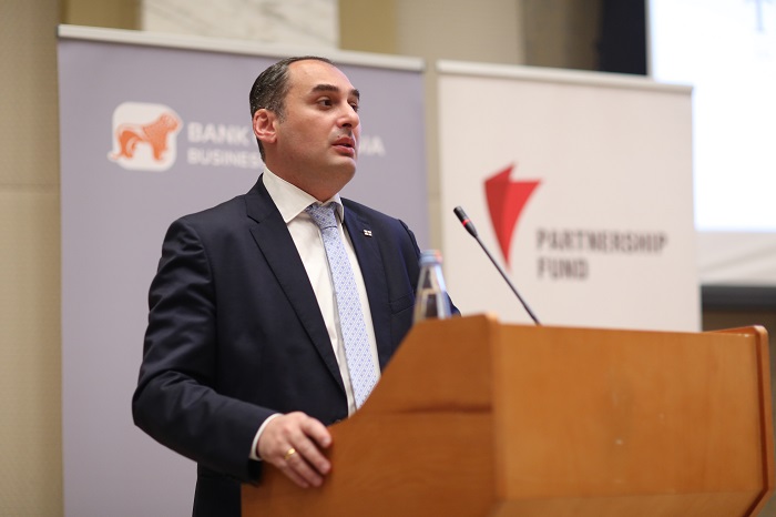 დიმიტრი ქუმსიშვილი: ტურიზმი ჩვენს ეკონომიკაში იმდენივეს აგენერირებს, რამდენსაც მთელი ექსპორტი რეექსპორტის ჩათვლით