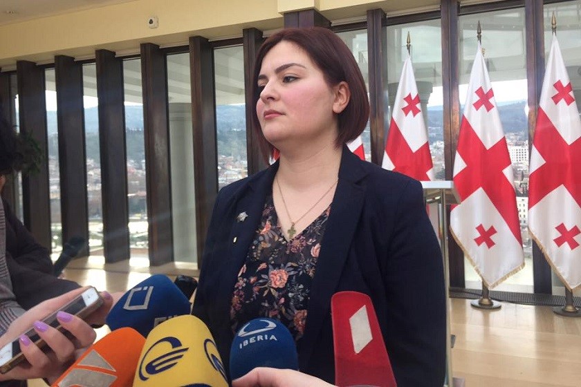 პრეზიდენტი პრემიერის პოსტზე მამუკა ბახტაძის კანდიდატურას პარლამენტს დღეს წარუდგენს